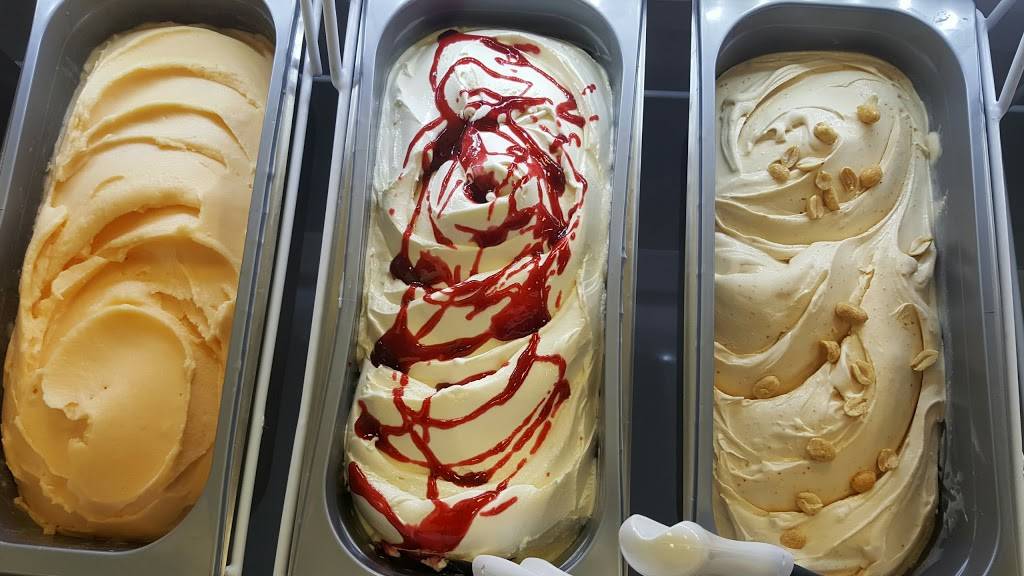 CoCos Gelato | restaurant | 810 Center Rd D, Avon, OH 44011, USA | 4409377940 OR +1 440-937-7940