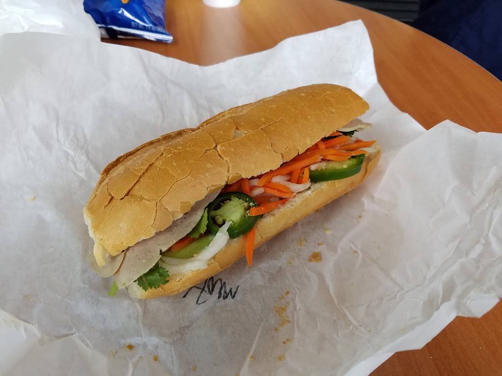 Pho Vina Restaurant | restaurant | 15623 1st Ave S, Burien, WA 98148, USA | 2069881899 OR +1 206-988-1899