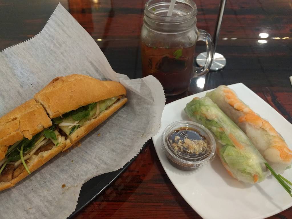 Basil Fusion Bistro | restaurant | 623 Cleveland St, Clearwater, FL 33755, USA | 7272400070 OR +1 727-240-0070