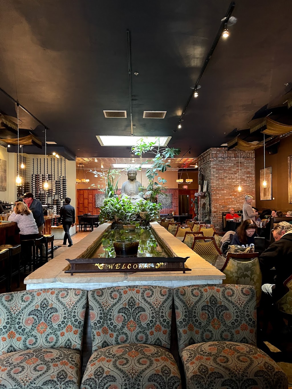 Tara Fine Thai Cuisine | restaurant | 115 S Cortez St, Prescott, AZ 86303, USA | 9287723249 OR +1 928-772-3249