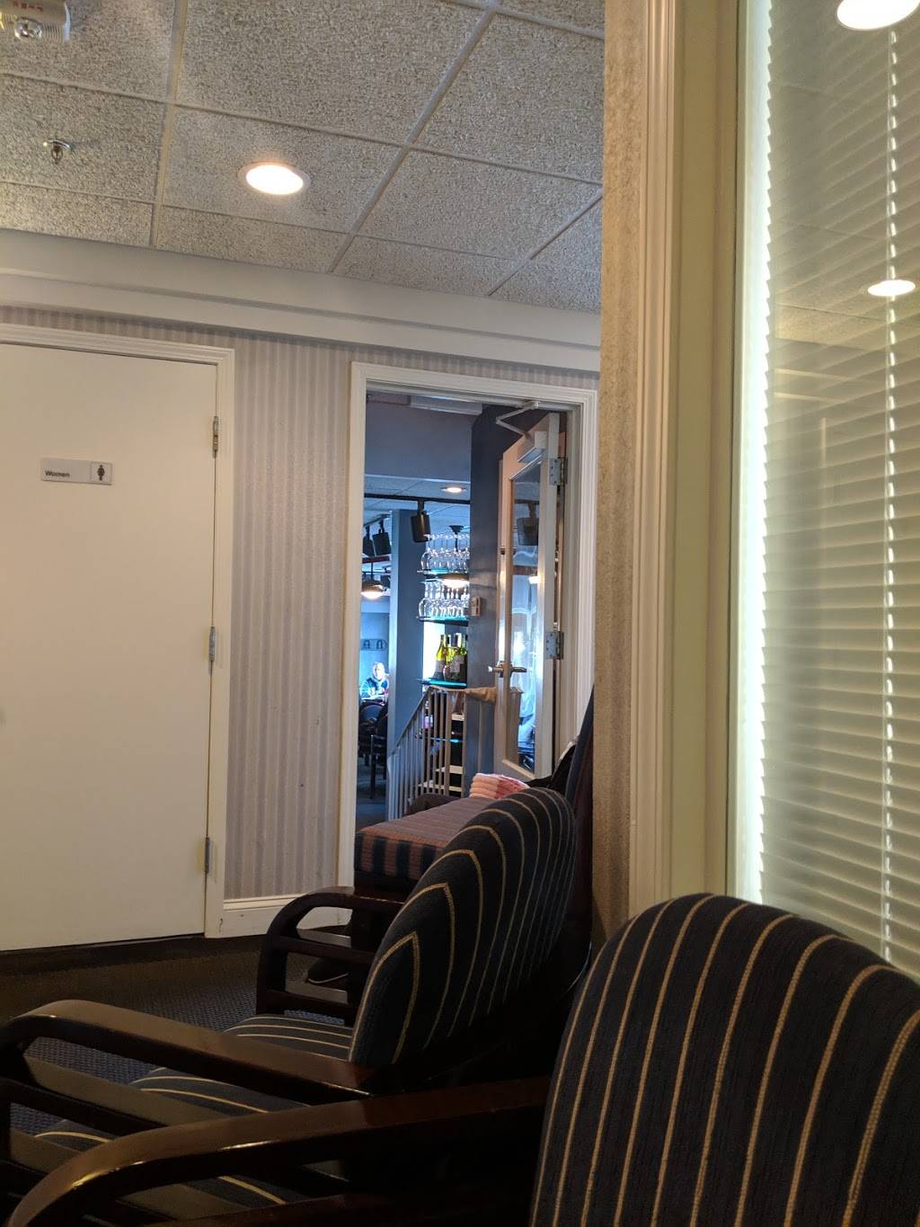 Raven Tea Room | restaurant | 740 River Rd, Fair Haven, NJ 07704, USA | 7327476446 OR +1 732-747-6446