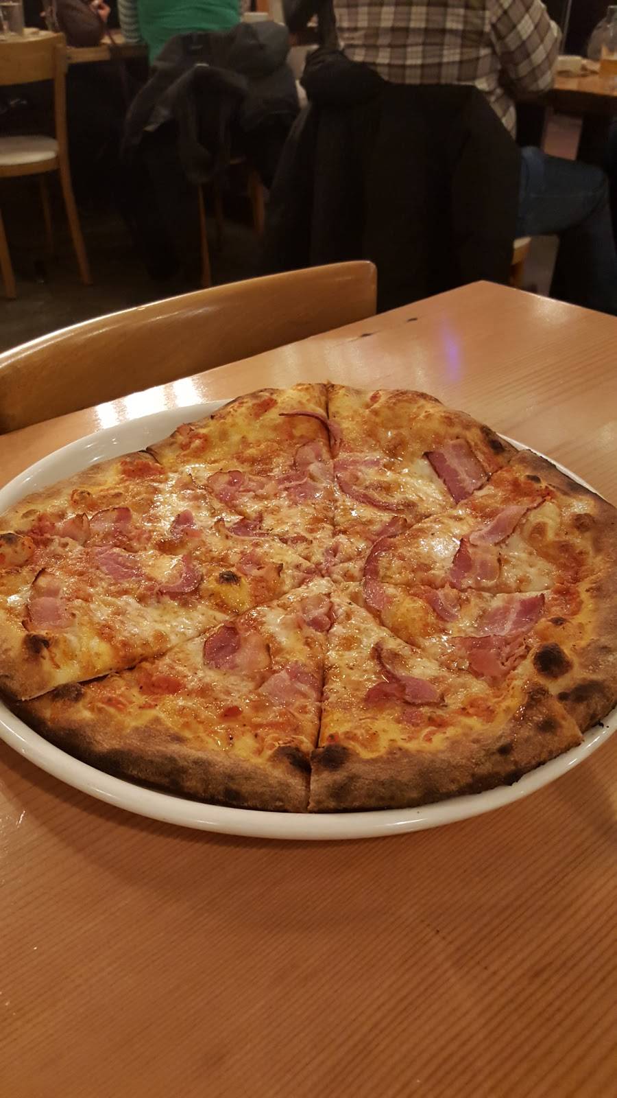 Hearth Artisan Pizza | restaurant | 1200 W Northern Lights Blvd Suite F, Anchorage, AK 99503, USA | 9072220888 OR +1 907-222-0888