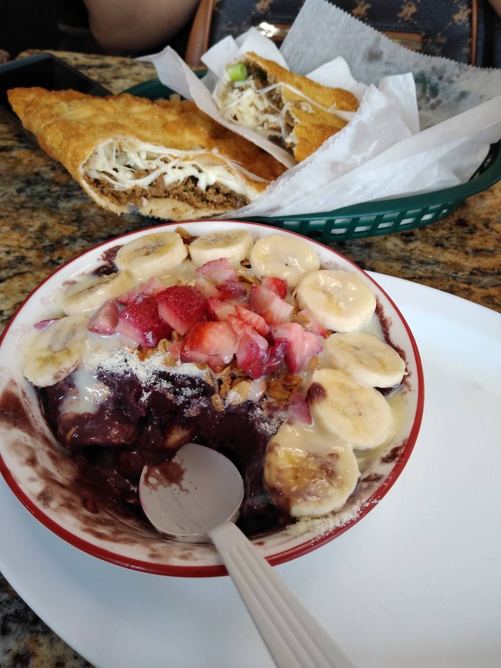 Pastelaria Vitoria Broadway | bakery | 192 Broadway, Somerville, MA 02145, USA | 6177764303 OR +1 617-776-4303