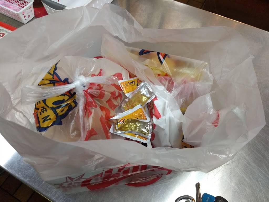 Churchs Chicken | restaurant | 1041 S Market St, Brenham, TX 77833, USA | 9798362712 OR +1 979-836-2712