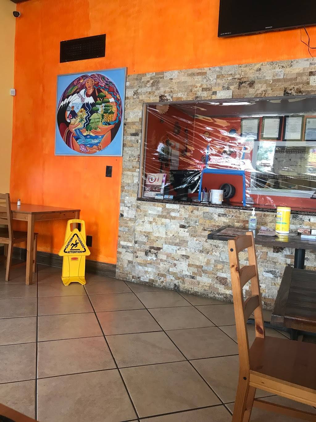 Pollo Bravo | restaurant | 10085 Long Point Rd, Houston, TX 77055, USA | 7134613113 OR +1 713-461-3113