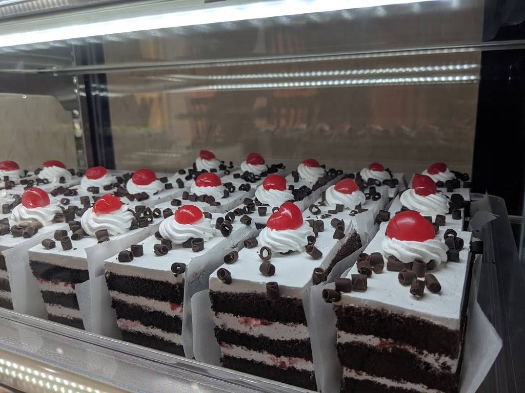 Dadus Bakery & Sweets | restaurant | 8495 Sancus Blvd, Columbus, OH 43240, USA | 6145050047 OR +1 614-505-0047