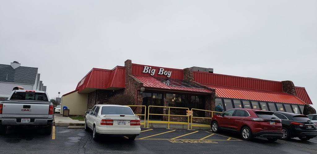 Frischs Big Boy | bakery | 1707 E Perry St, Port Clinton, OH 43452, USA | 4197343151 OR +1 419-734-3151
