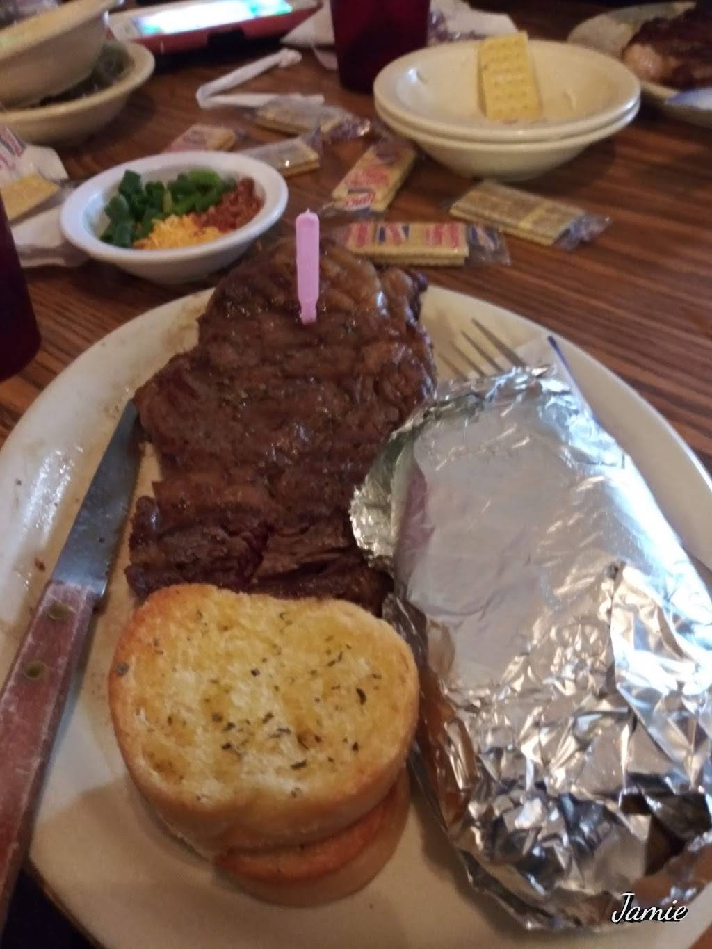 Luigis Restaurant | restaurant | 1876 N Railroad Ave, Arcadia, LA 71001, USA | 3182632248 OR +1 318-263-2248