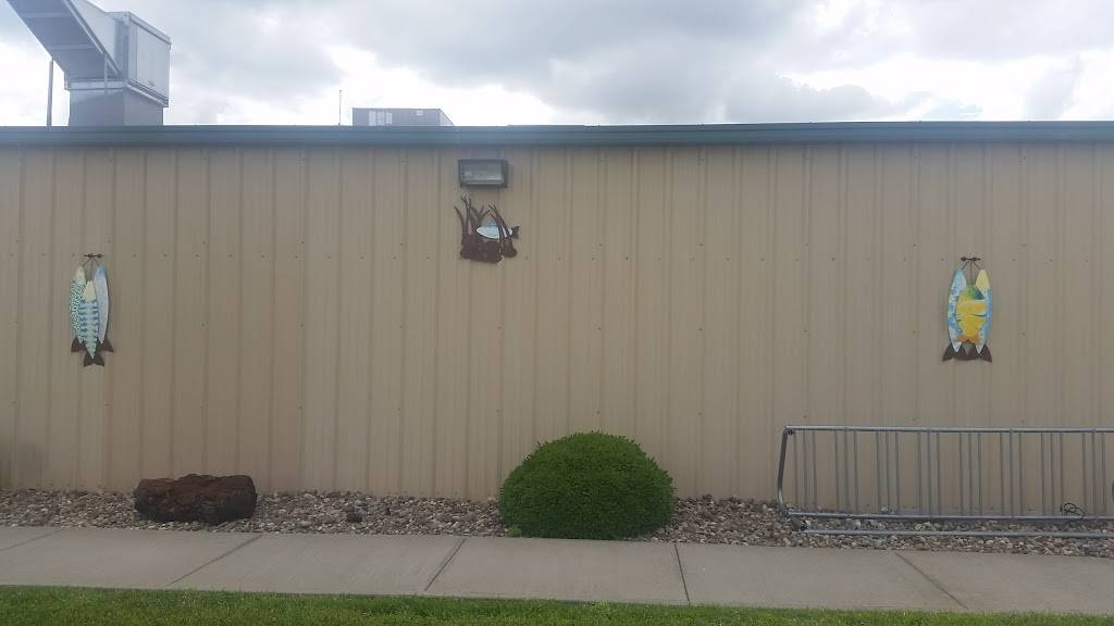 Mo Fish | cafe | 2403 Nash Blvd #1, Council Bluffs, IA 51501, USA | 7122564000 OR +1 712-256-4000