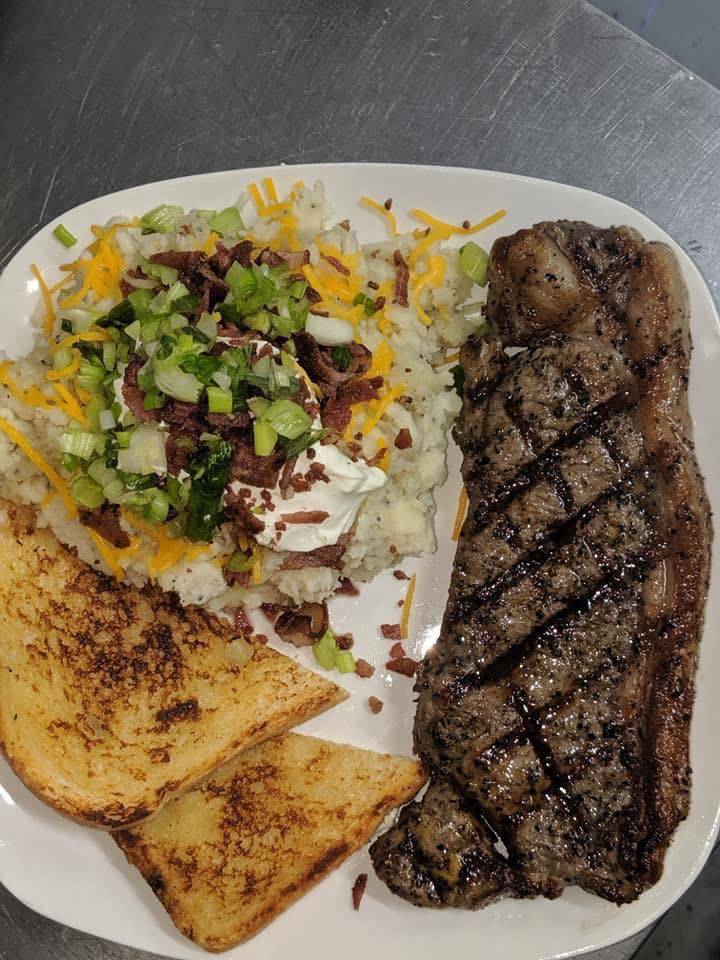 Goat Mountain Public House | restaurant | 23788 S, OR-211, Colton, OR 97017, USA | 5036304628 OR +1 503-630-4628