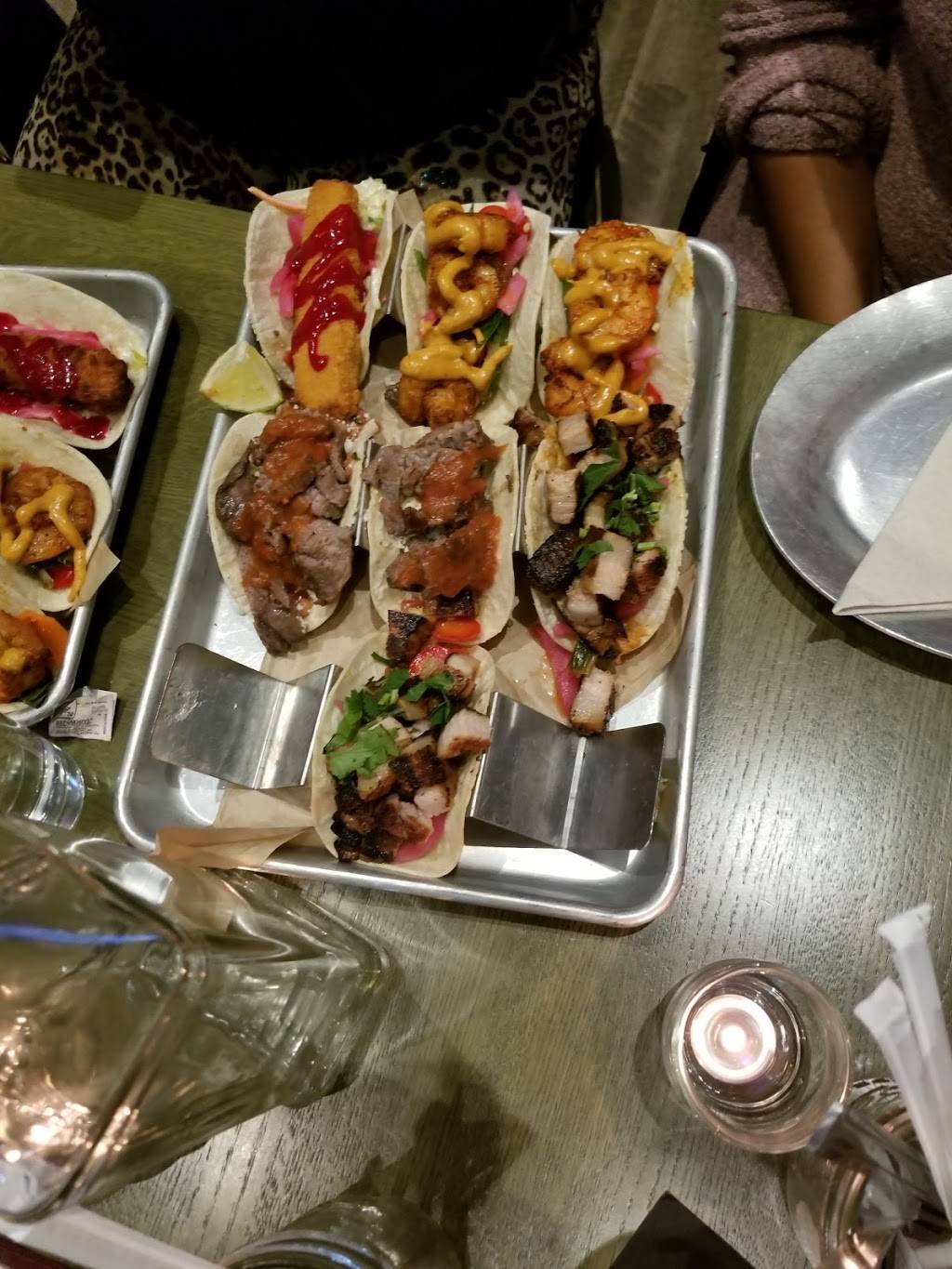 Vida Taco Bar | restaurant | 1401 Point St, Baltimore, MD 21231, USA | 4438353474 OR +1 443-835-3474