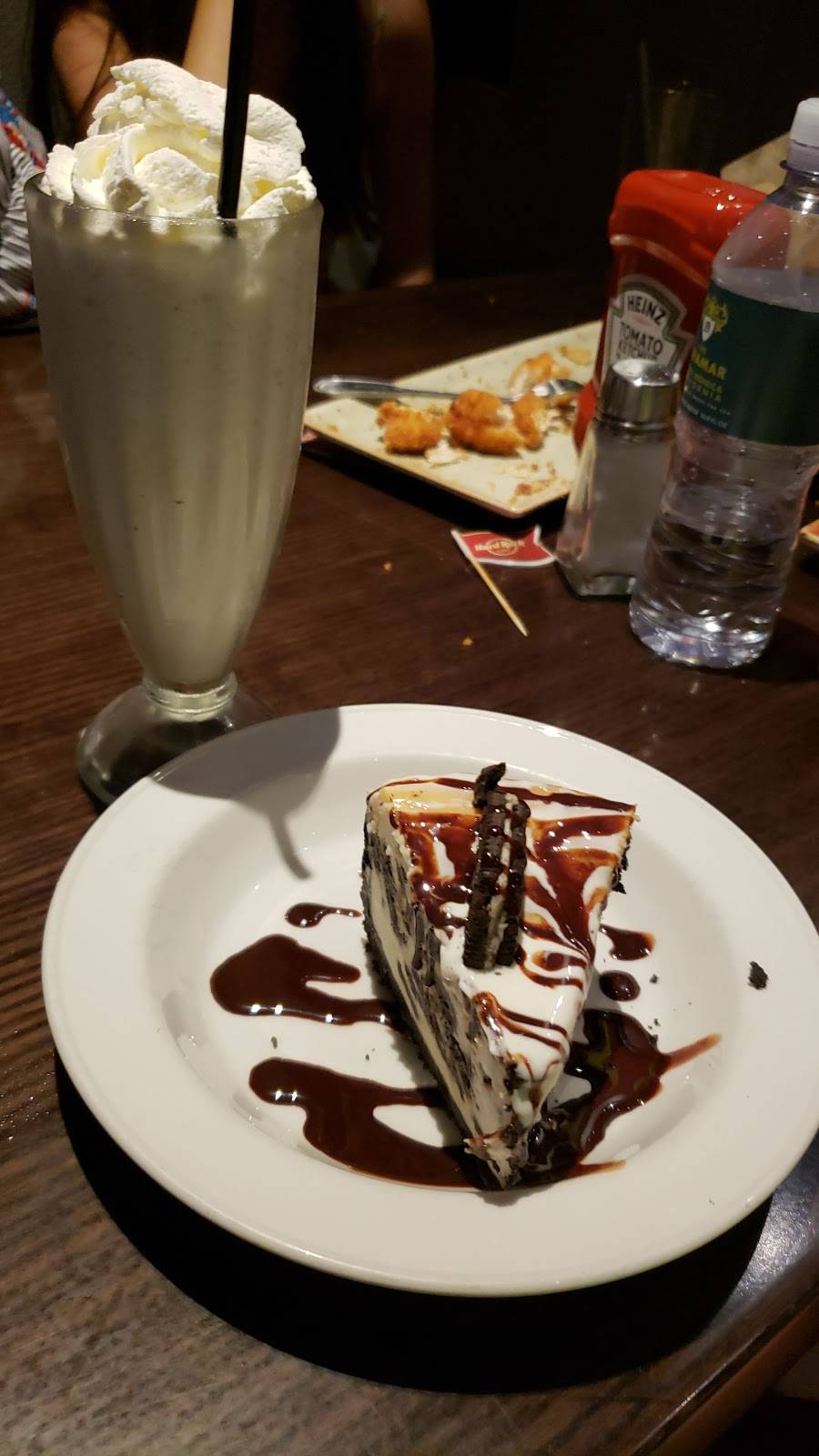 Hard Rock Cafe | restaurant | 6801 Hollywood Blvd Suite 105, Los Angeles, CA 90028, USA | 3236067131 OR +1 323-606-7131