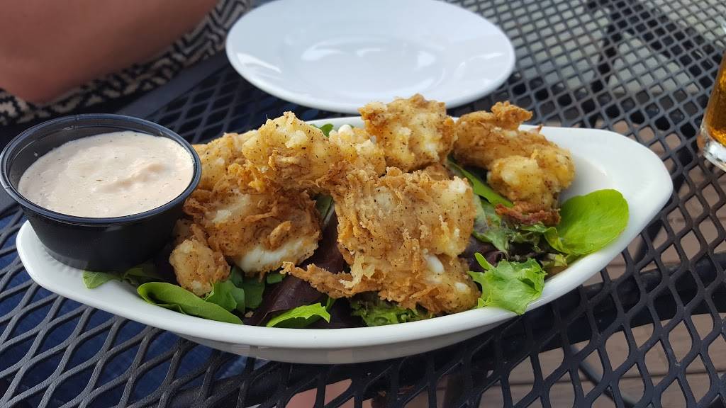 Sackets Harbor Brewing Company | restaurant | 212 W Main St, Sackets Harbor, NY 13685, USA | 3156462739 OR +1 315-646-2739