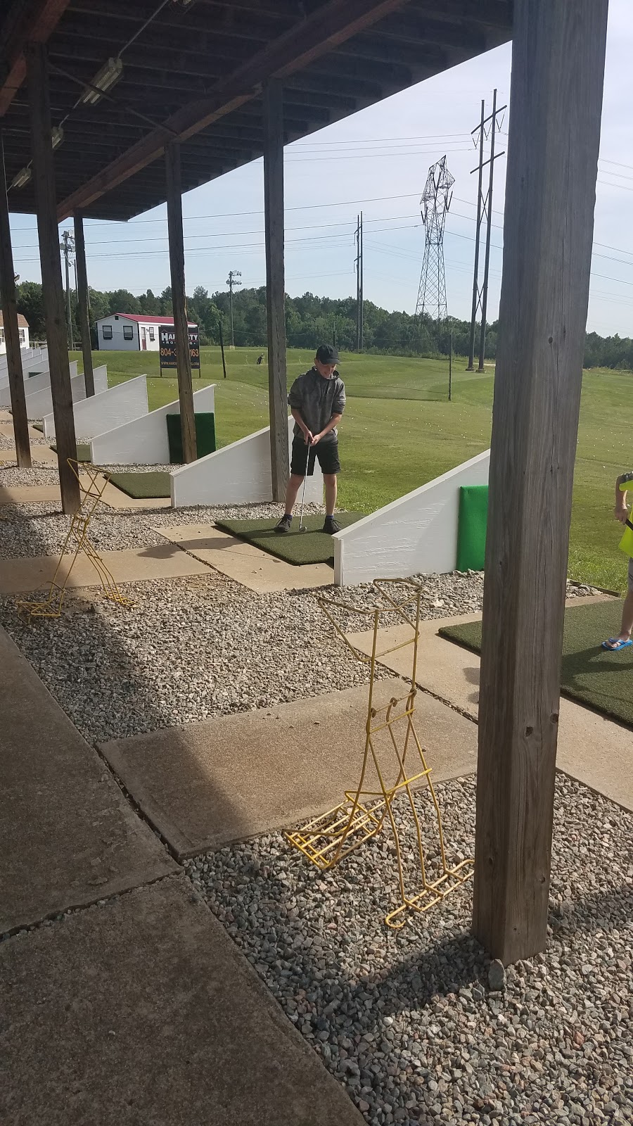 Windy Hill Golf Course and Sports Complex | restaurant | 16500 Midlothian Turnpike, Midlothian, VA 23113, USA | 8047940010 OR +1 804-794-0010