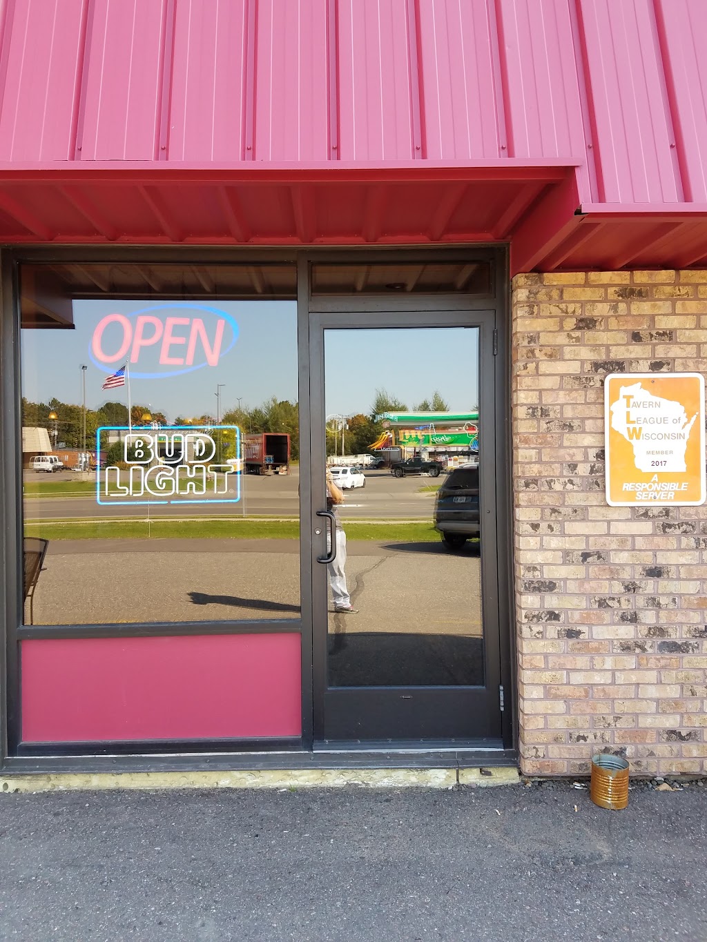 The Lanes | restaurant | 1127 4th Ave S, Park Falls, WI 54552, USA | 7157623237 OR +1 715-762-3237