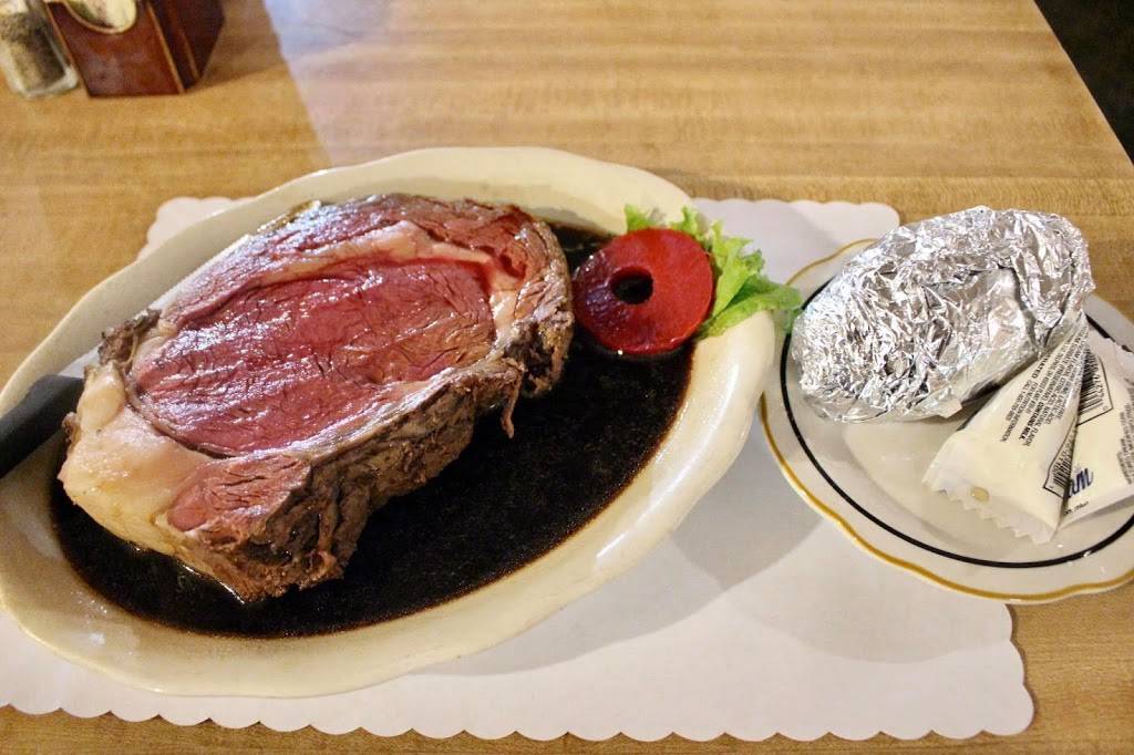 Pink Poodle Restaurant | restaurant | 633 Old Lincoln Hwy, Crescent, IA 51526, USA | 7125453744 OR +1 712-545-3744