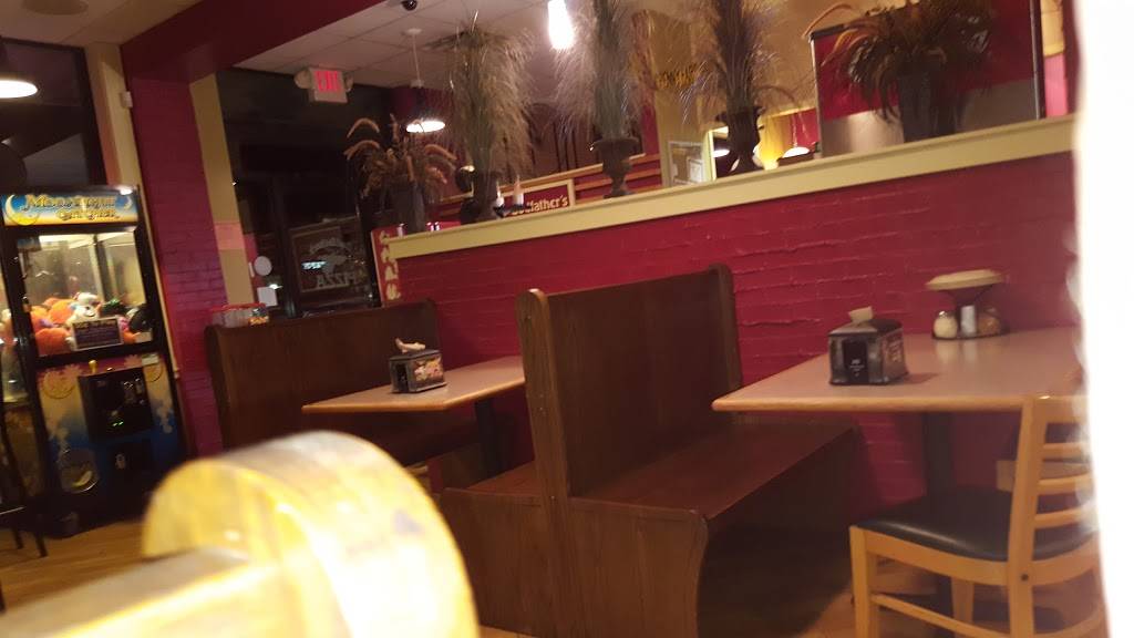 Godfathers Pizza | restaurant | 2860 N Main St, Decatur, IL 62526, USA | 2178757000 OR +1 217-875-7000