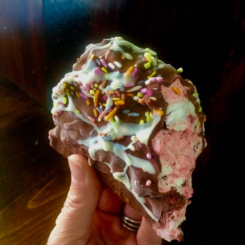 Rockos Ice Cream Tacos | cafe | 2905 Park Ave, Santa Clara, CA 95050, USA | 4083201225 OR +1 408-320-1225