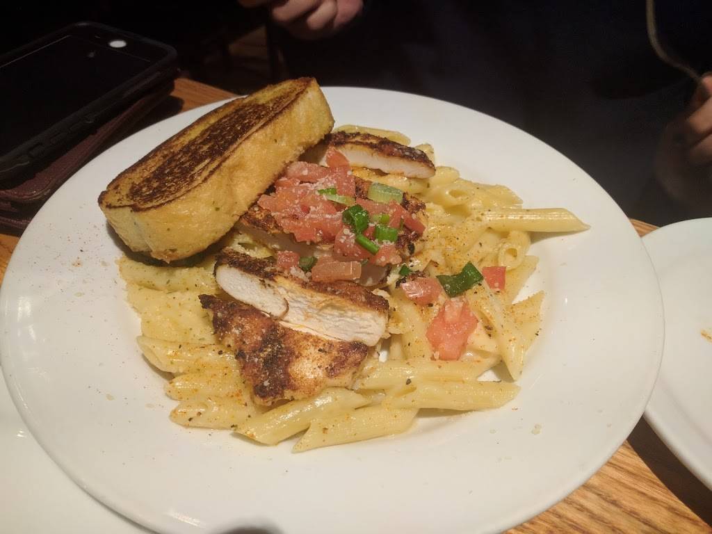 Chilis Grill & Bar | meal takeaway | 16420 FL-54, Odessa, FL 33556, USA | 8137925010 OR +1 813-792-5010