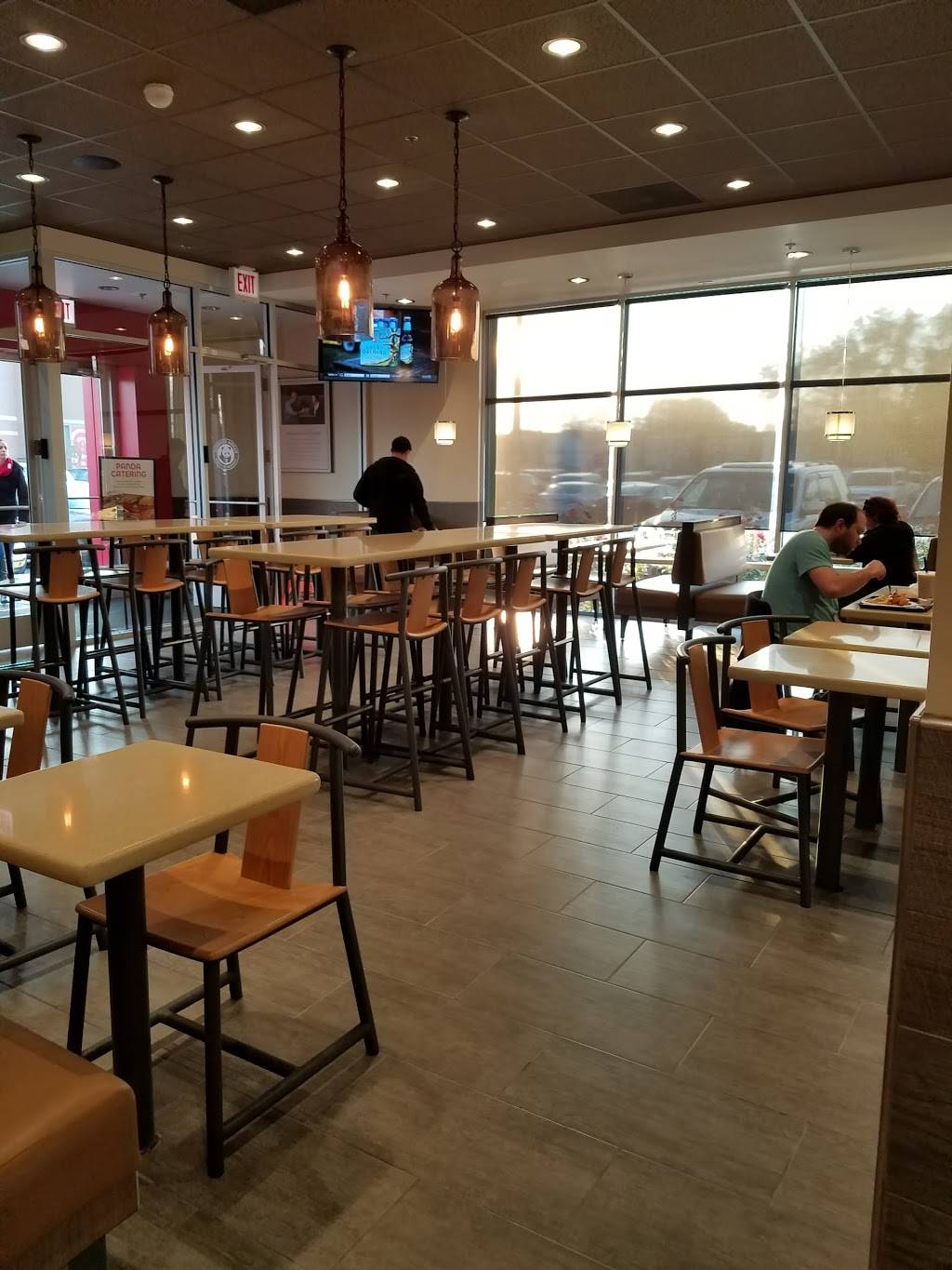 Panda Express | meal takeaway | 2949 W Addison St, Chicago, IL 60618, USA | 7732671839 OR +1 773-267-1839