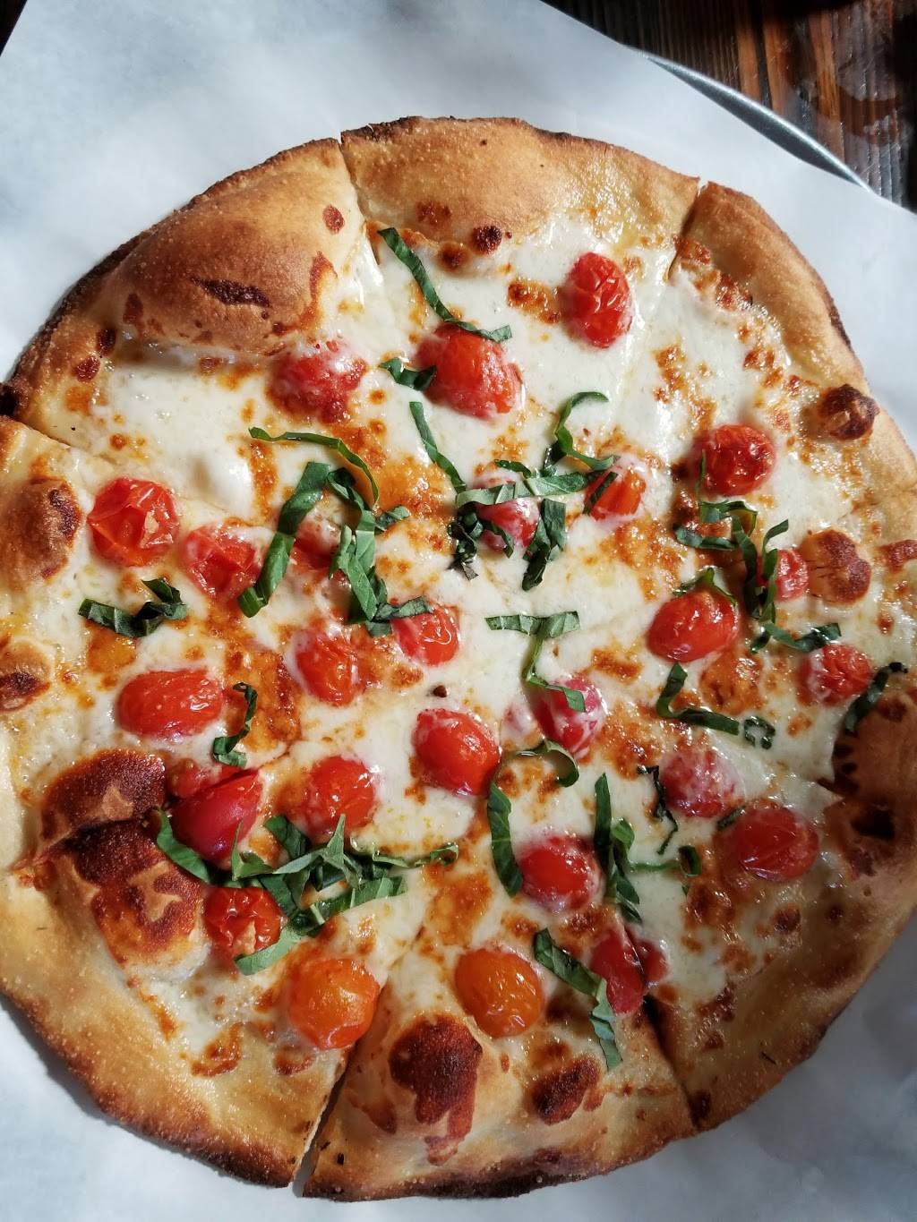 Institution Ale Co. | restaurant | 3841 Mission Oaks Blvd, Camarillo, CA 93012, USA | 8054823777 OR +1 805-482-3777