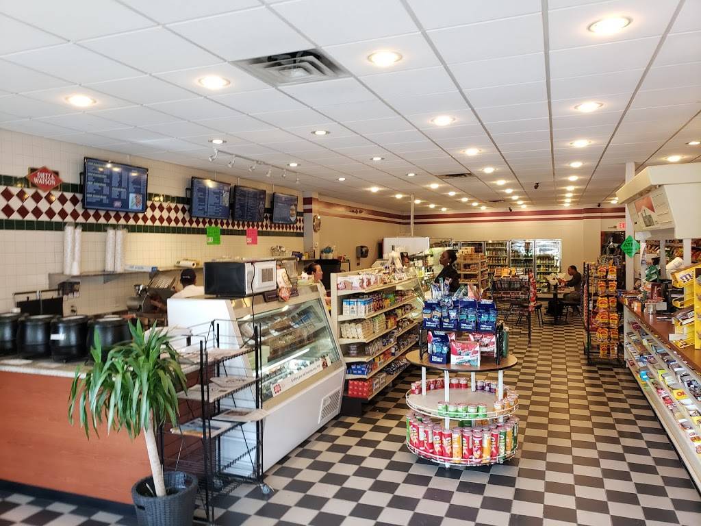Museum Deli | restaurant | 333 Spring Garden St, Philadelphia, PA 19123, USA | 2156250997 OR +1 215-625-0997