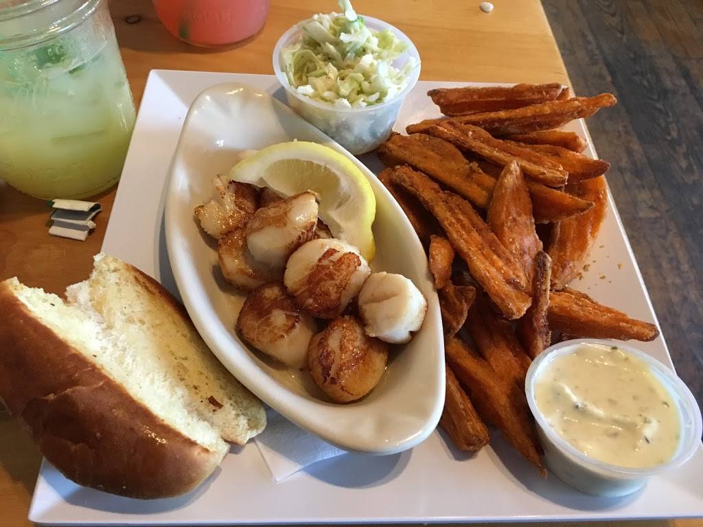 Morses Cribstone Grill | restaurant | 1945 Harpswell Islands Rd, Bailey Island, ME 04003, USA | 2078337775 OR +1 207-833-7775