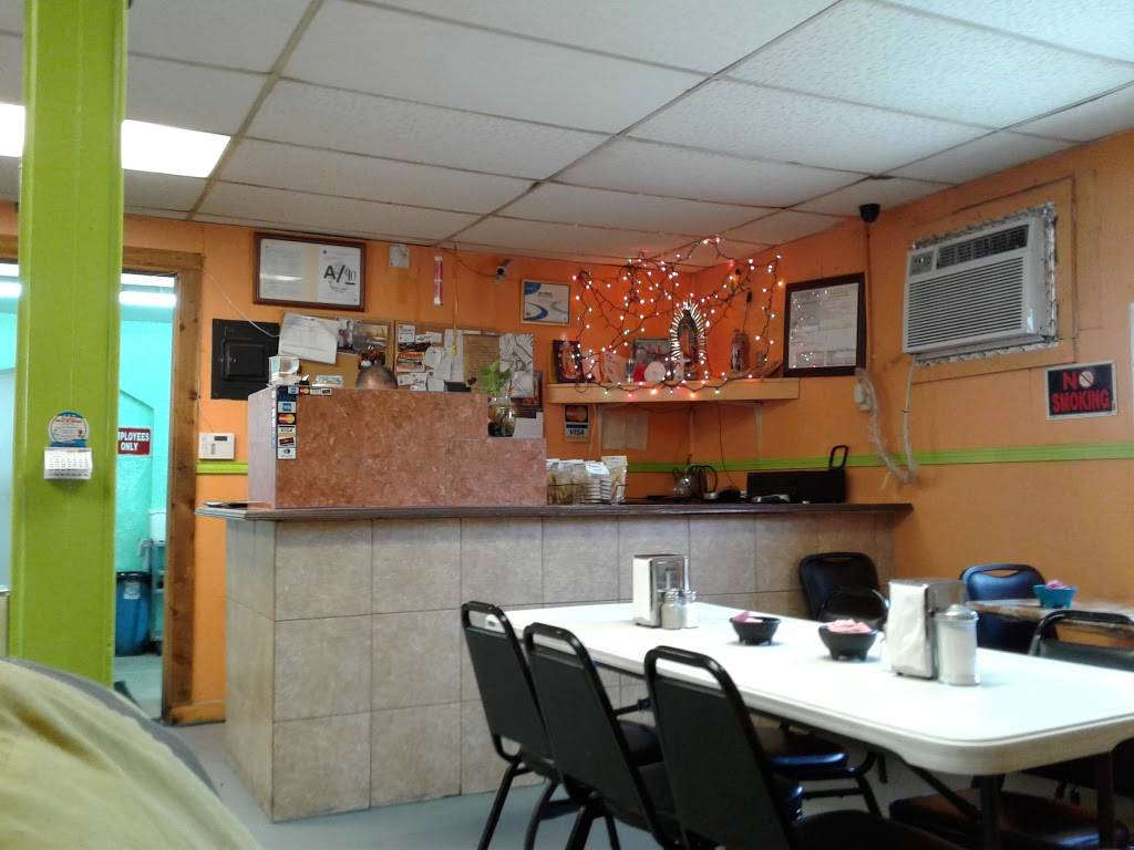 El Rinconcito | restaurant | 1401 S Brazos St, San Antonio, TX 78207, USA | 2102221350 OR +1 210-222-1350