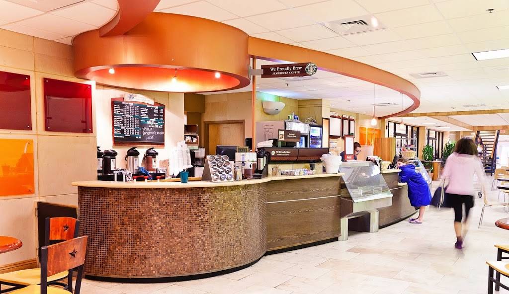 Francos Grille | cafe | 100 Bon Temps Roule, Mandeville, LA 70471, USA | 9857920297 OR +1 985-792-0297