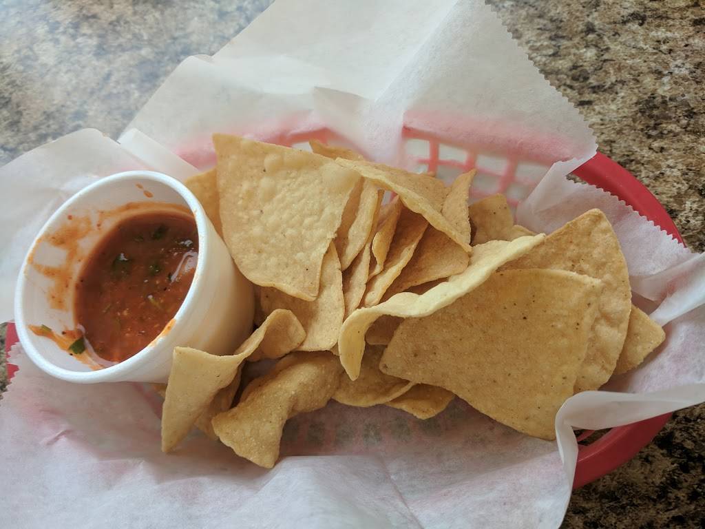 Conchitas Mexican Food | restaurant | 247 Robertson Blvd, Chowchilla, CA 93610, USA | 5596657011 OR +1 559-665-7011