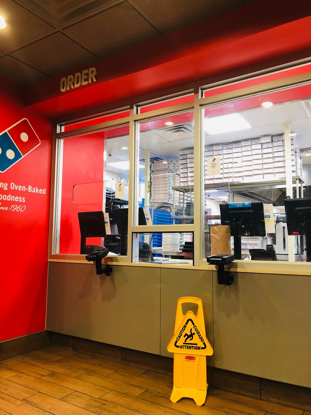 Dominos Pizza | meal delivery | 9528 Queens Blvd, Queens, NY 11374, USA | 7188961717 OR +1 718-896-1717