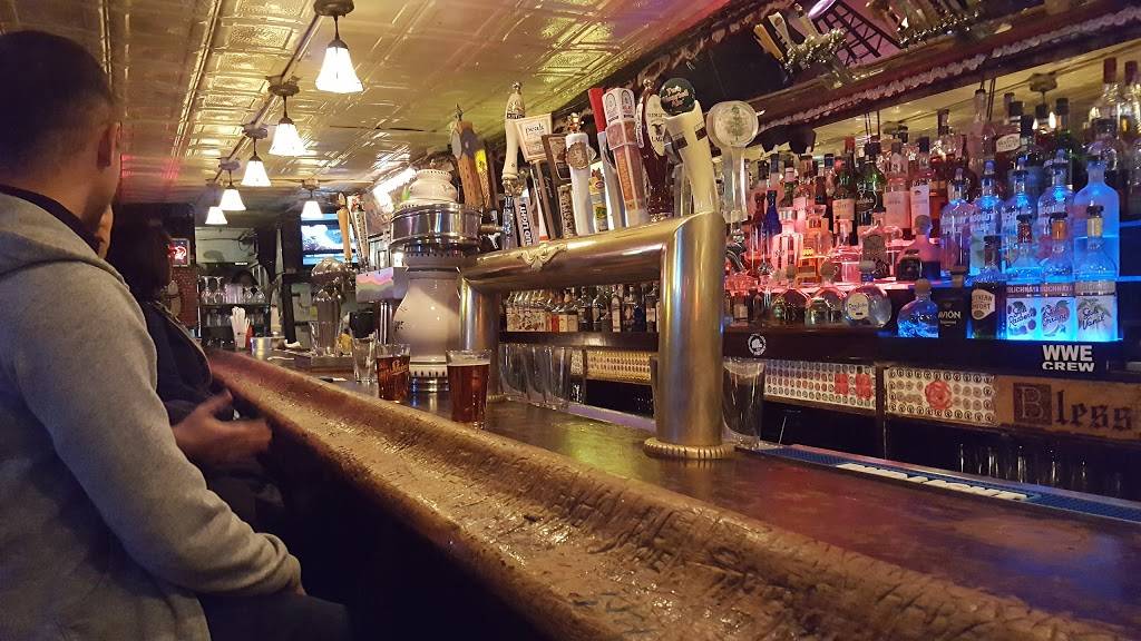 Peculier Pub | restaurant | 145 Bleecker St, New York, NY 10012, USA | 2123531327 OR +1 212-353-1327