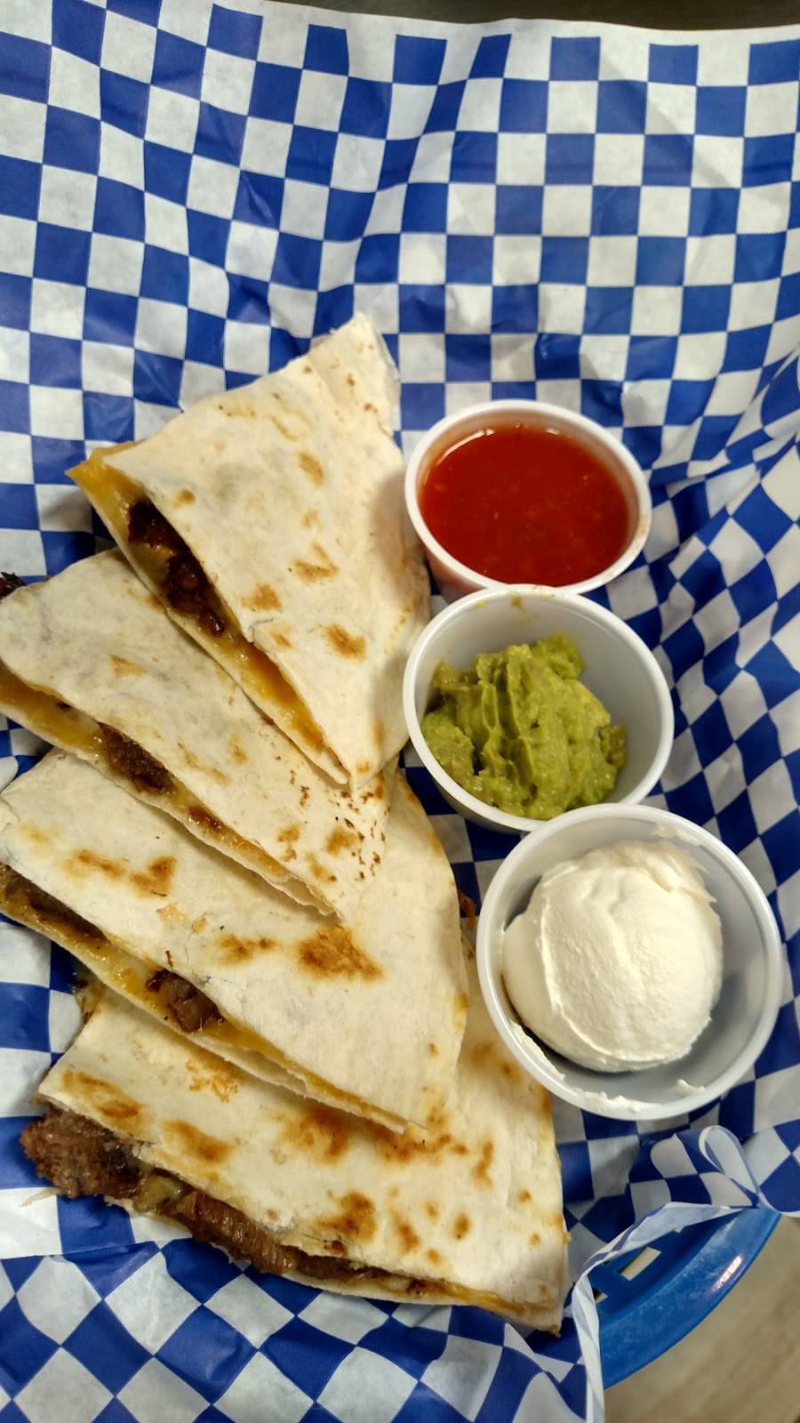 Shorthorn Cafe | restaurant | 24802 TX-124, Hamshire, TX 77622, USA | 4092432729 OR +1 409-243-2729