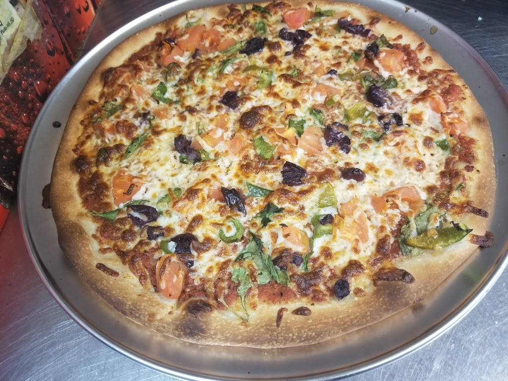 Backwoods Grill And Pizza | restaurant | 508 SC-8, Pelzer, SC 29669, USA | 8644026090 OR +1 864-402-6090