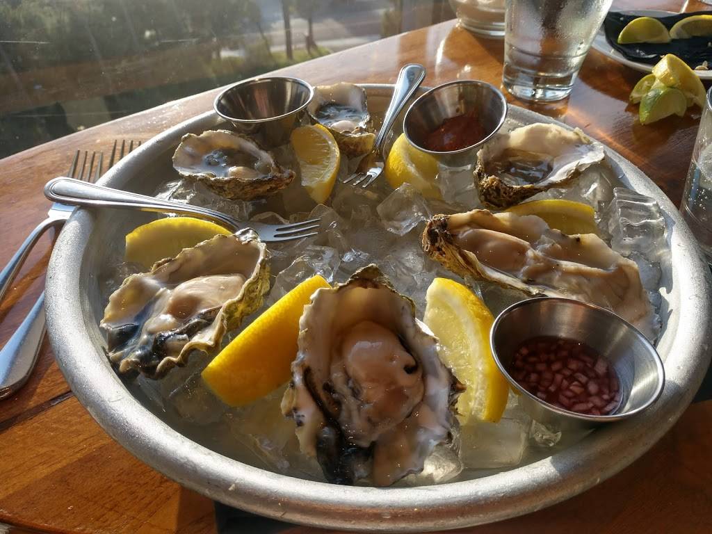 Cusp Dining & Drinks | restaurant | 7955 La Jolla Shores Dr, La Jolla, CA 92037, USA | 8585513620 OR +1 858-551-3620