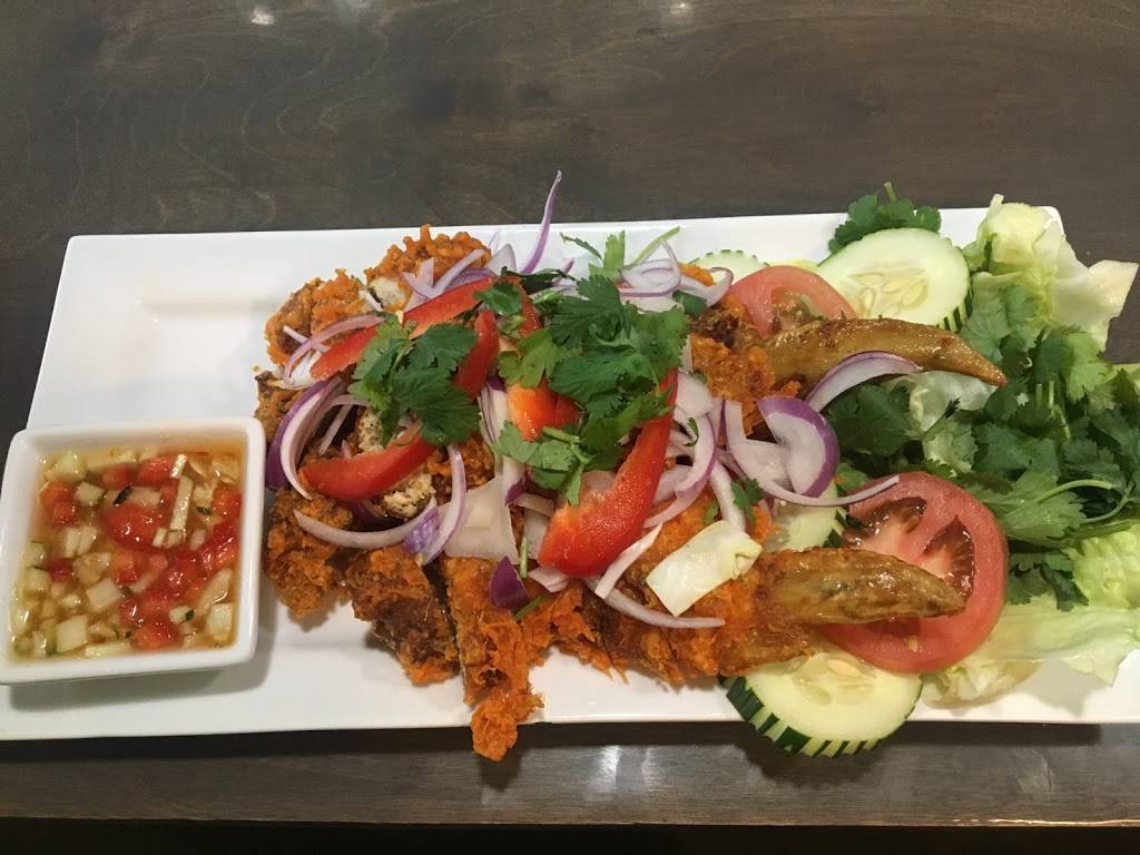 Blossom & Cellar Door Craft Cavern | restaurant | 750 W Main St b, Hendersonville, TN 37075, USA | 6154312186 OR +1 615-431-2186