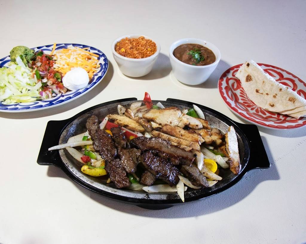 Pelons Tex Mex | restaurant | 802 Red River St, Austin, TX 78701, USA | 5122437874 OR +1 512-243-7874