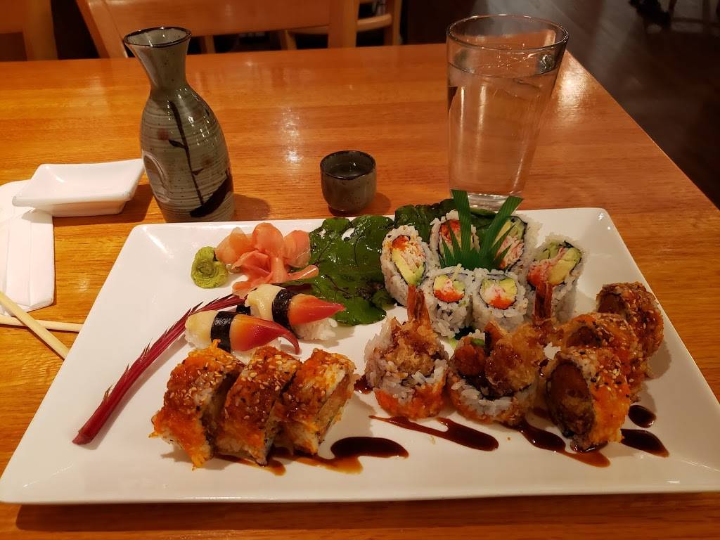 Tsunami Sushi | restaurant | 13039 Fair Lakes Shopping Center, Fairfax, VA 22033, USA | 7034498404 OR +1 703-449-8404