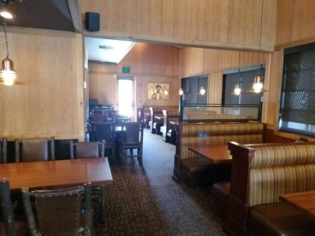 Claim Jumper Restaurants | restaurant | 3063 W Agua Fria Fwy, Phoenix, AZ 85027, USA | 6235818595 OR +1 623-581-8595