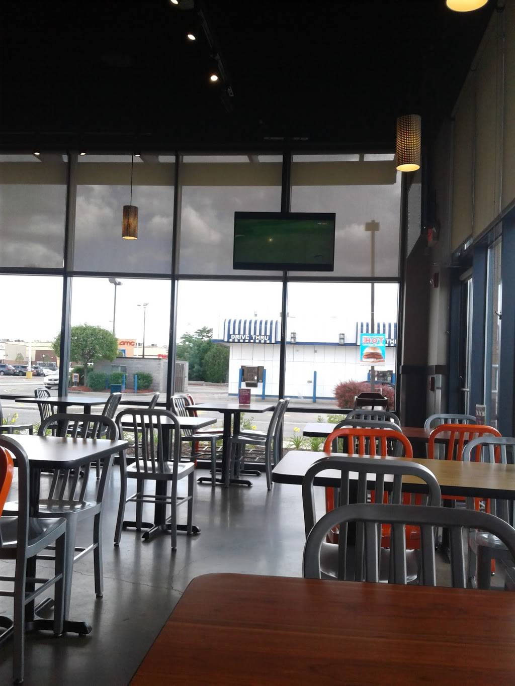 Hoots | restaurant | 2201-D S Cicero Ave, Cicero, IL 60804, USA | 7086523859 OR +1 708-652-3859