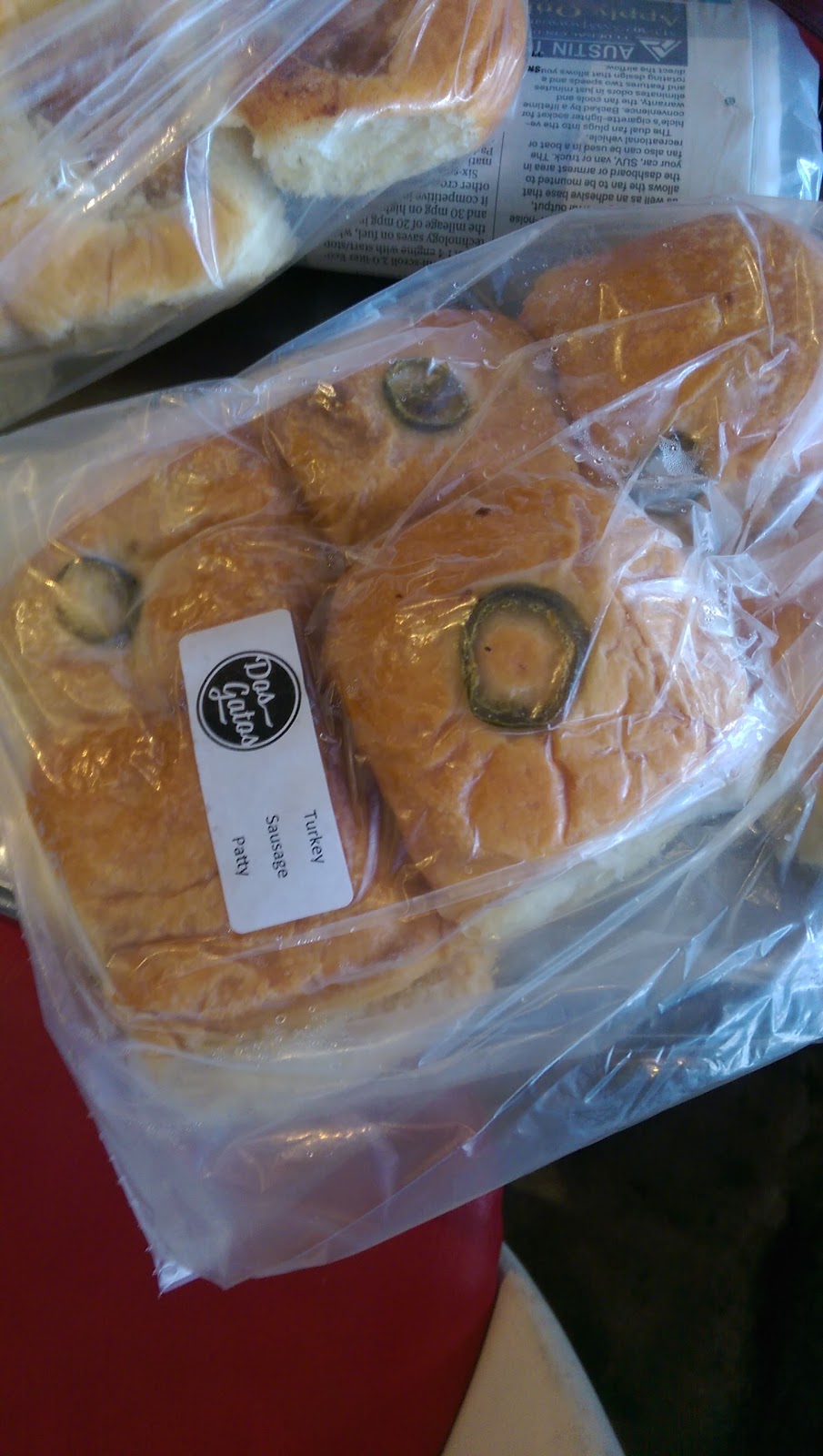 Dos Gatos Kolache Bakery | bakery | 700 N LBJ Dr #102A, San Marcos, TX 78666, USA | 5123921444 OR +1 512-392-1444