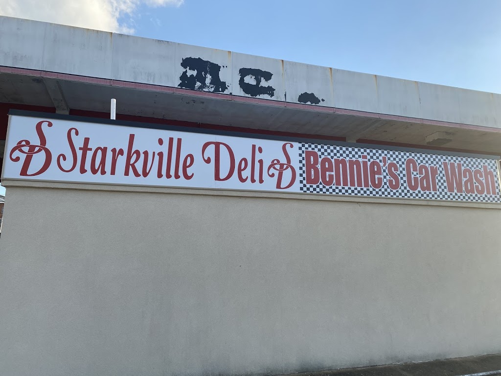 Burtons Grill & Bar of Alexandria | restaurant | 6452 Old Beulah St, Alexandria, VA 22315, USA | 7039221730 OR +1 703-922-1730