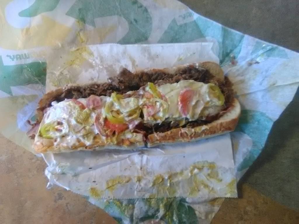 Subway | restaurant | 1500 S Babcock St, Melbourne, FL 32901, USA | 3217233626 OR +1 321-723-3626