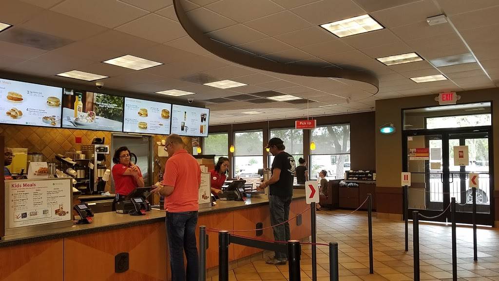 Chick-fil-A | restaurant | 3019 Cove Bend Dr, Tampa, FL 33613, USA | 8138667766 OR +1 813-866-7766