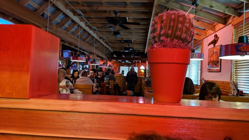 Texas Roadhouse | restaurant | 4200 S Western Ave, Marion, IN 46953, USA | 7655667177 OR +1 765-566-7177