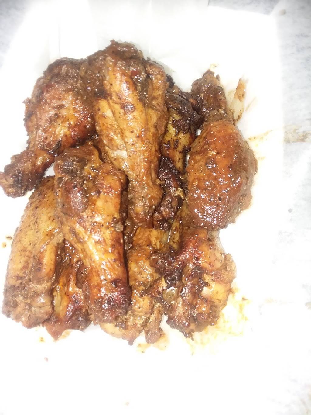 Daiquiri Life Bar & Grill | restaurant | 22 Bollingbrook St, Petersburg, VA 23803, USA | 8044313713 OR +1 804-431-3713