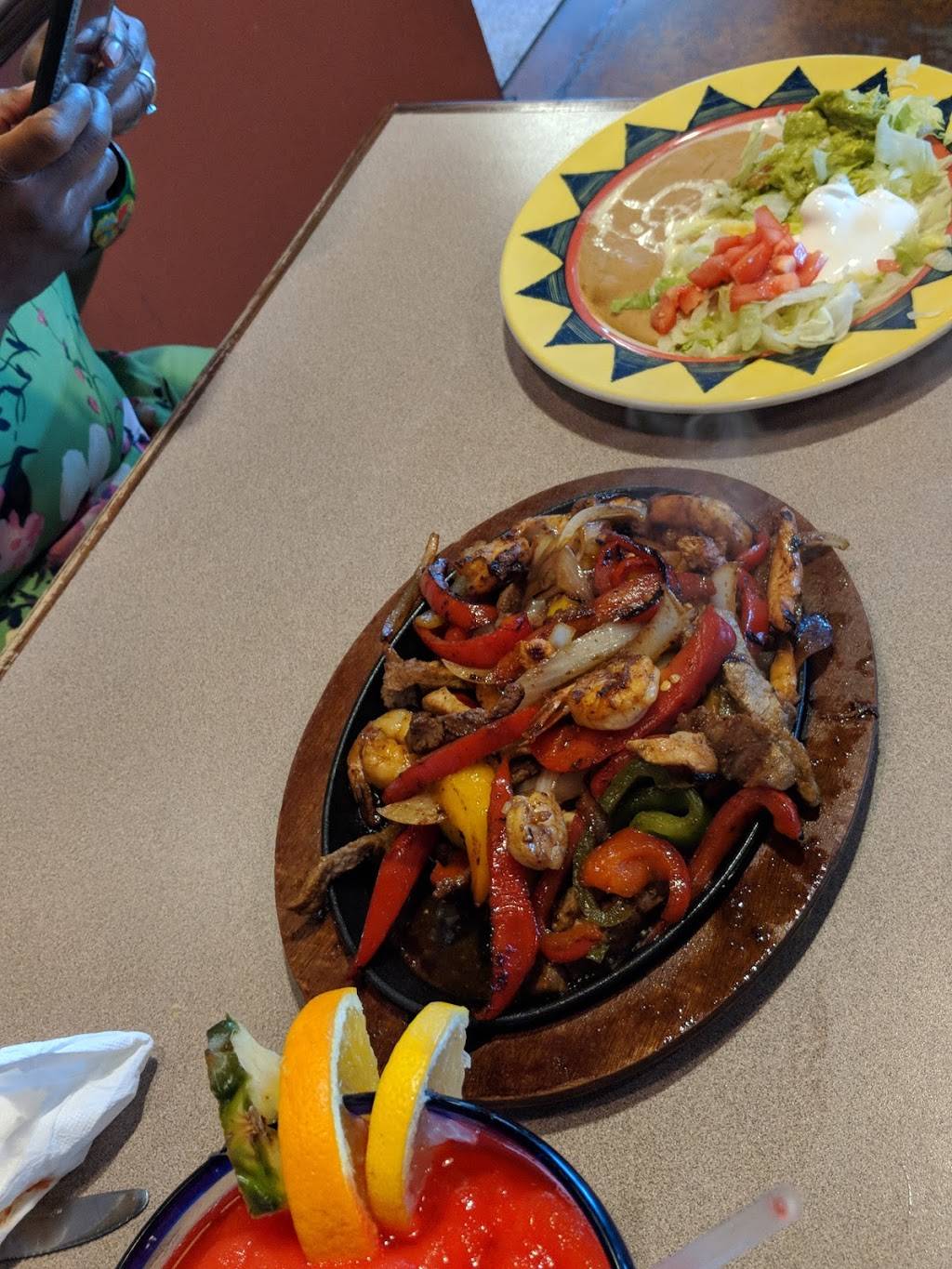 Toro Bravo | restaurant | 802 Pinnacle Dr, Linthicum Heights, MD 21090, USA | 4106090967 OR +1 410-609-0967