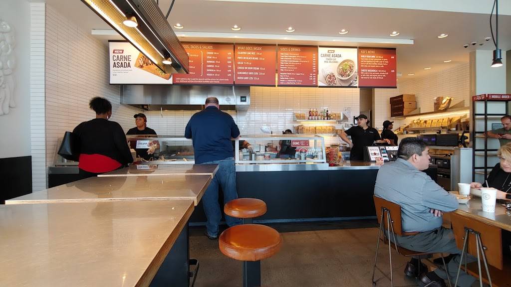 Chipotle Mexican Grill | restaurant | 5715 S Eastern Ave #105, Las Vegas, NV 89119, USA | 7025072368 OR +1 702-507-2368