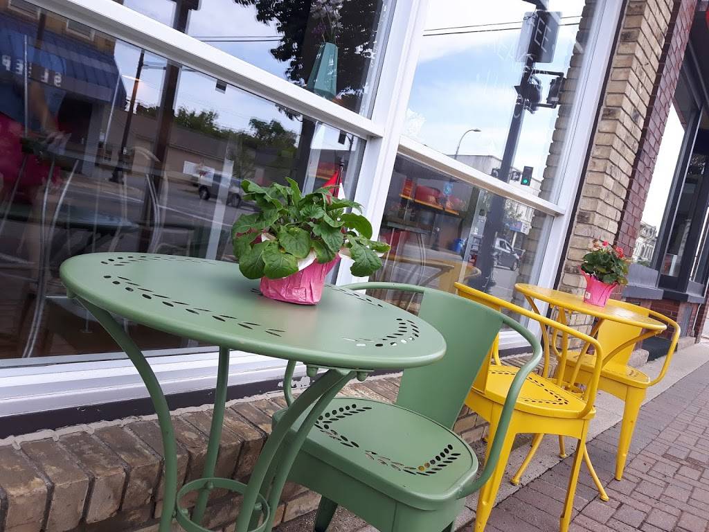 Watercress Bistro | restaurant | 829 Queen St, Kincardine, ON N2Z 2Y2, Canada | 5193965727 OR +1 519-396-5727