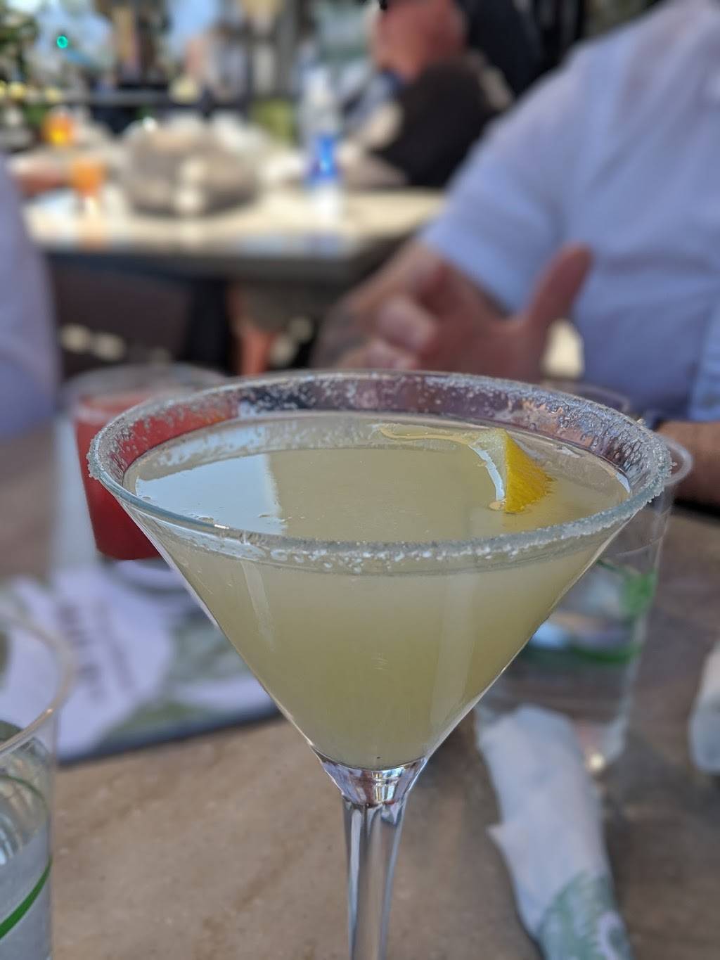 Tommy Bahama Marlin Bar & Store | restaurant | 111 N Palm Canyon Dr Suite 150, Palm Springs, CA 92262, USA | 7607780012 OR +1 760-778-0012